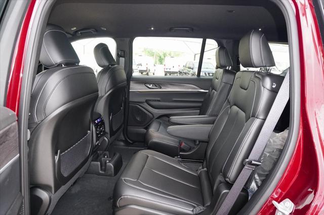 new 2025 Jeep Grand Cherokee L car, priced at $48,220