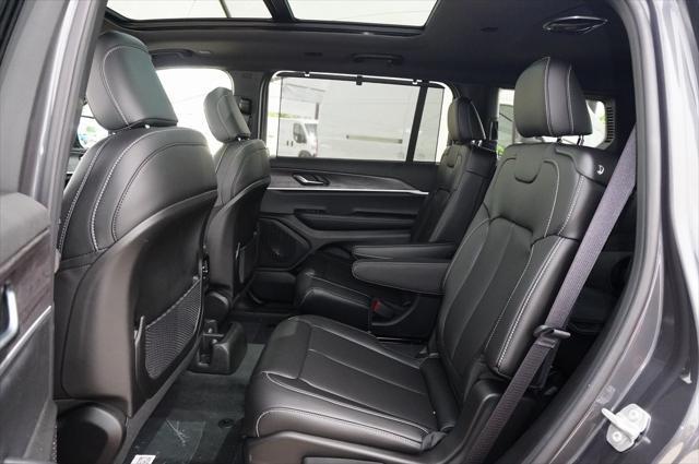 new 2025 Jeep Grand Cherokee L car, priced at $50,048