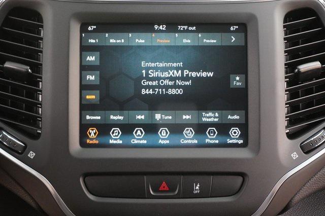used 2022 Jeep Cherokee car, priced at $25,728