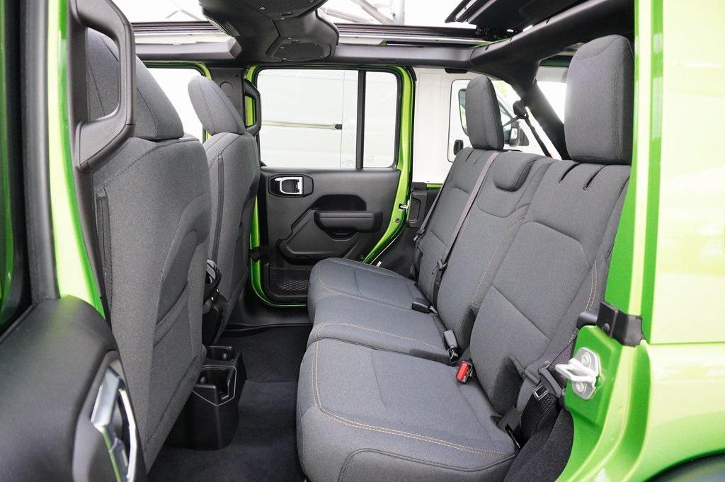 new 2025 Jeep Wrangler car, priced at $50,181