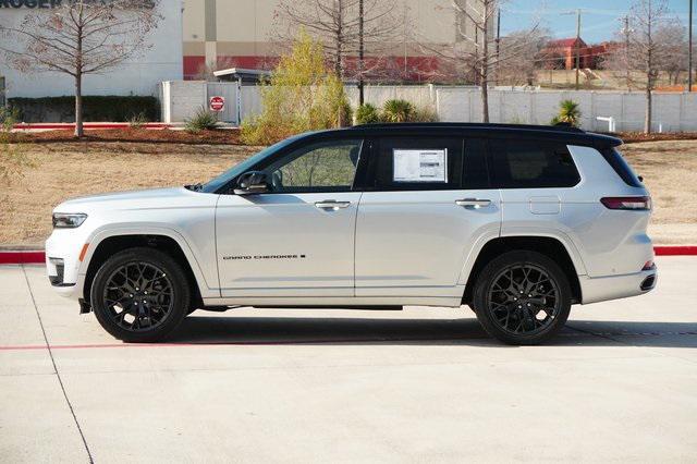 new 2025 Jeep Grand Cherokee L car, priced at $58,741