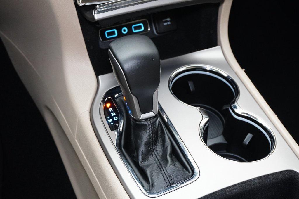 used 2021 Jeep Grand Cherokee car, priced at $23,999