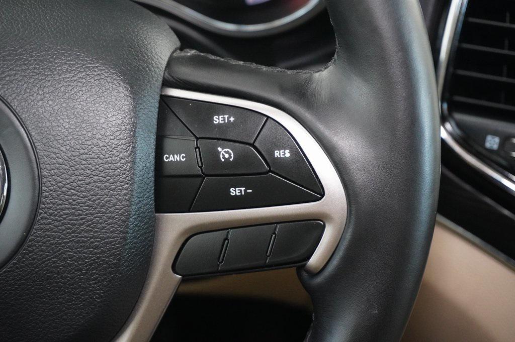 used 2021 Jeep Grand Cherokee car, priced at $23,999