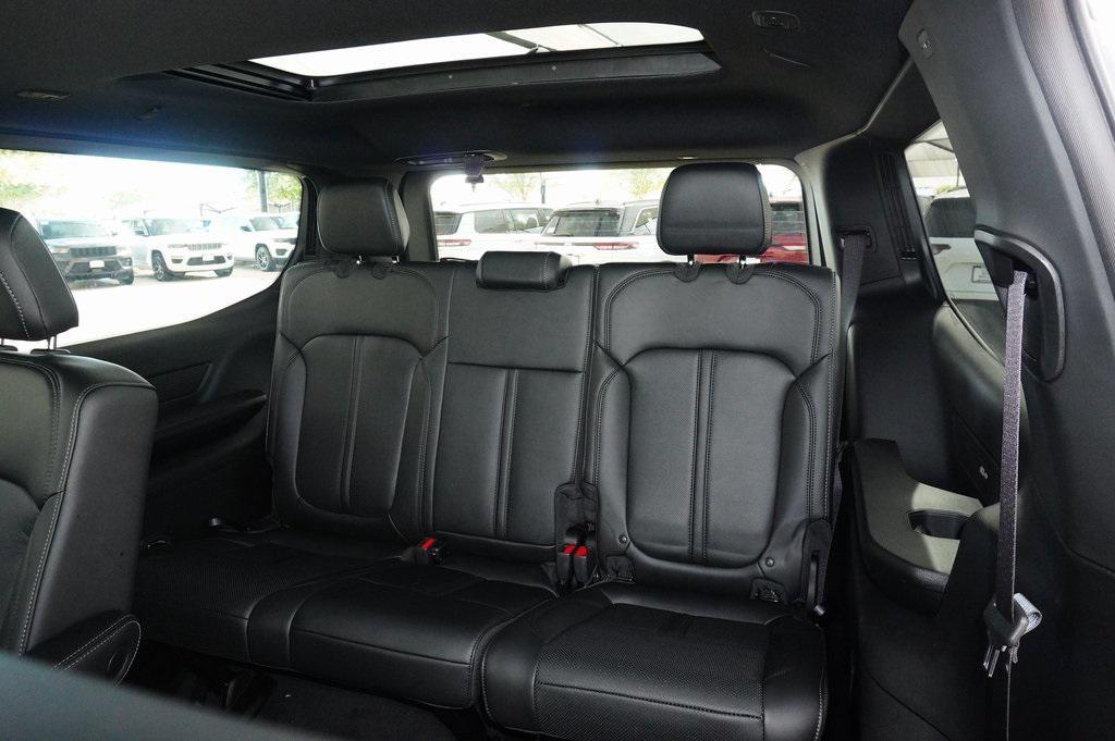 new 2025 Jeep Wagoneer car, priced at $70,943