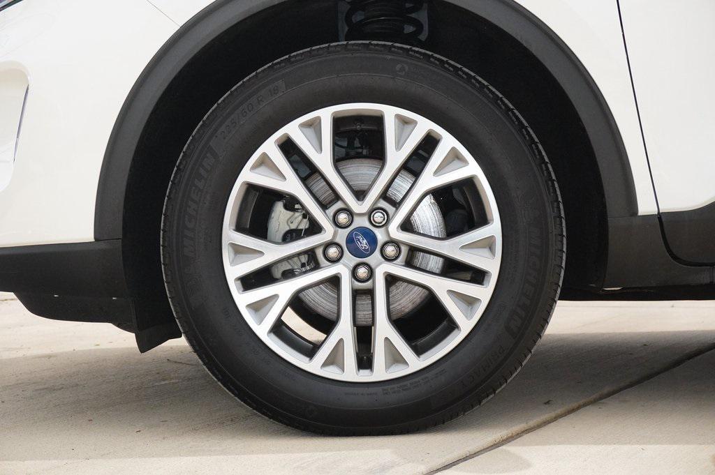 used 2022 Ford Escape car, priced at $23,999