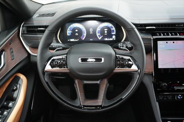 new 2025 Jeep Grand Cherokee car, priced at $58,962
