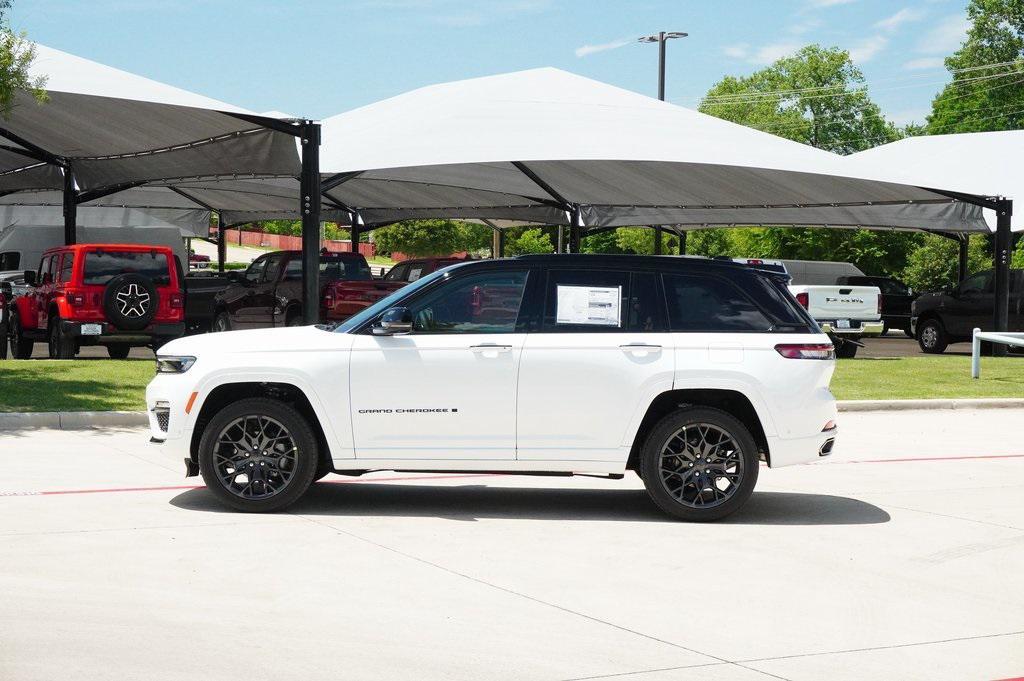 new 2025 Jeep Grand Cherokee car, priced at $57,722