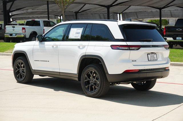 new 2025 Jeep Grand Cherokee car, priced at $40,216