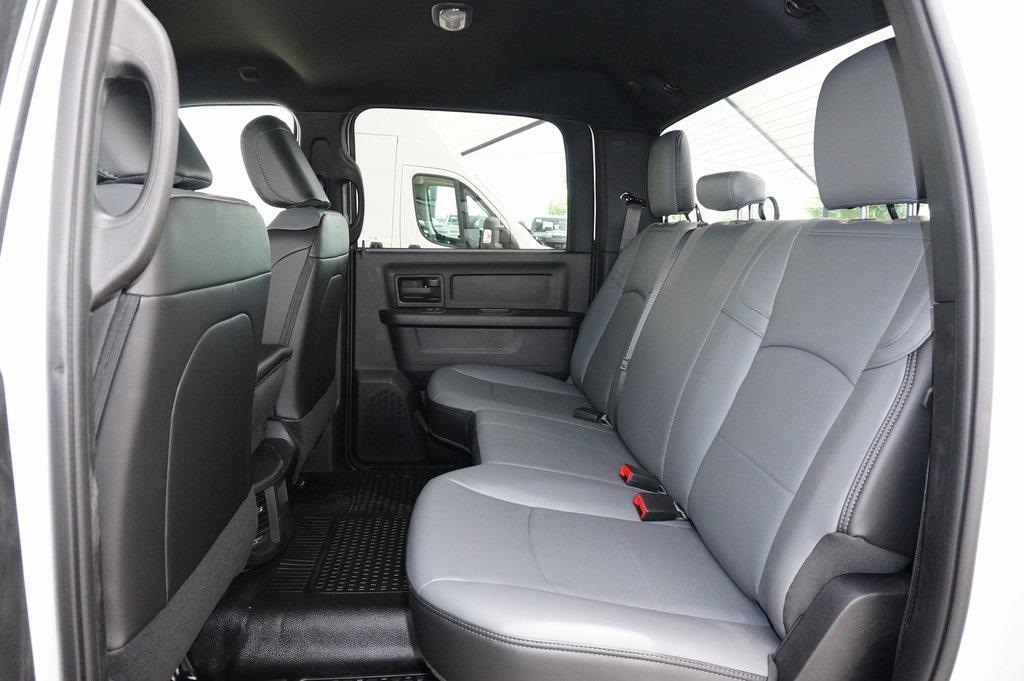 new 2025 Ram 3500 car, priced at $60,523