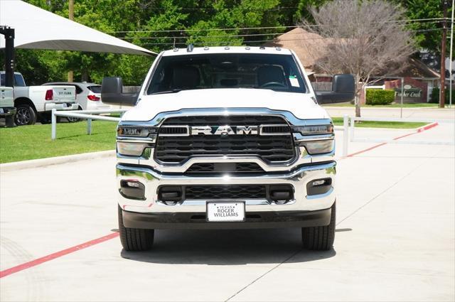 new 2025 Ram 3500 car, priced at $63,023