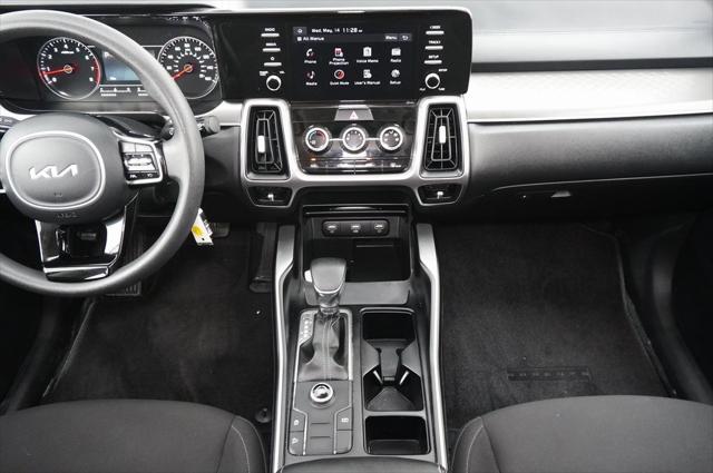 used 2022 Kia Sorento car, priced at $24,933