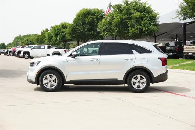 used 2022 Kia Sorento car, priced at $24,933