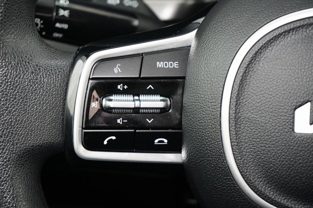 used 2022 Kia Sorento car, priced at $21,999
