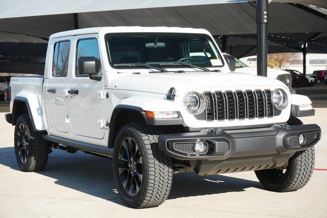 new 2025 Jeep Gladiator car, priced at $41,290