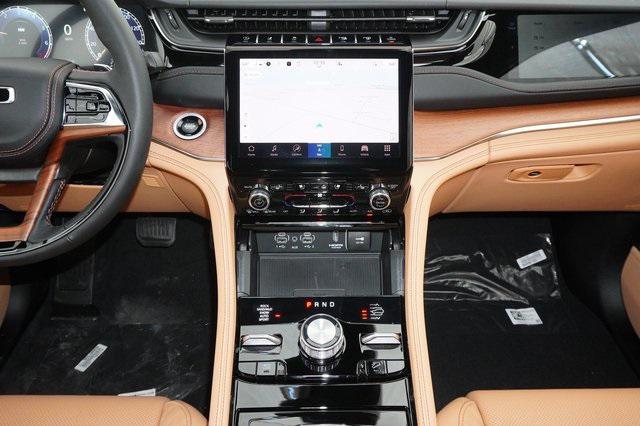 new 2025 Jeep Grand Cherokee car, priced at $63,010