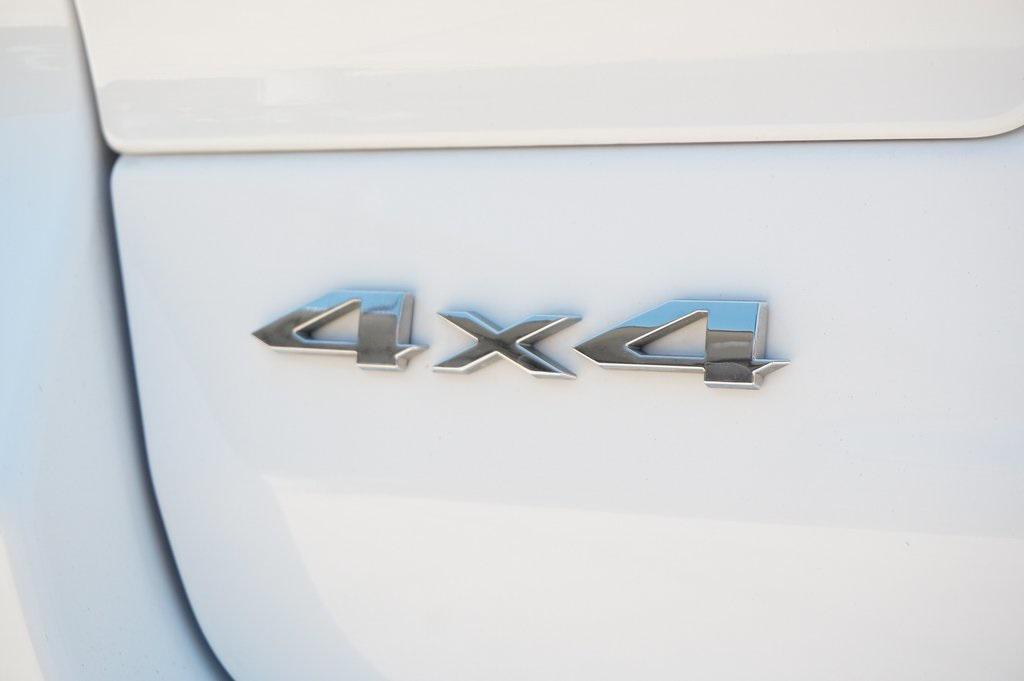 used 2023 Jeep Grand Cherokee car, priced at $28,999