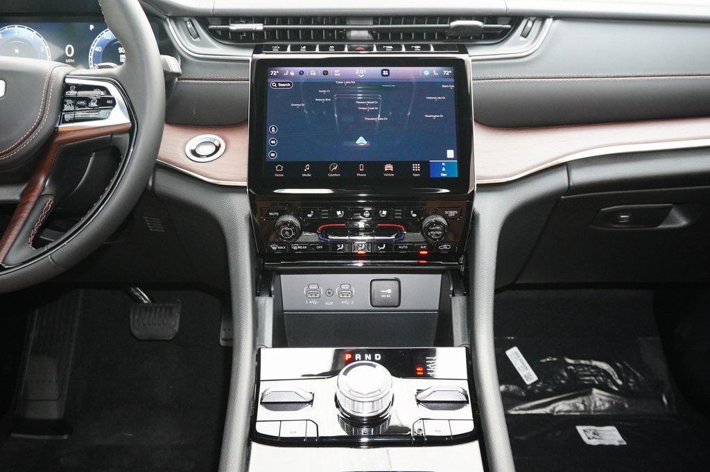 new 2025 Jeep Grand Cherokee L car, priced at $57,243