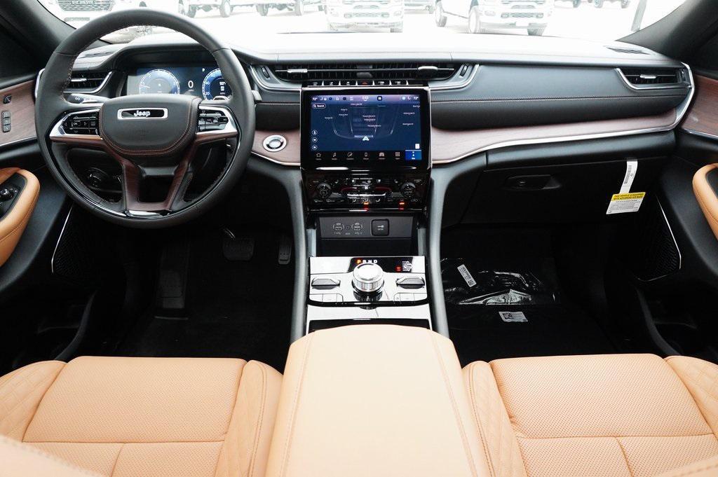 new 2025 Jeep Grand Cherokee L car, priced at $57,243
