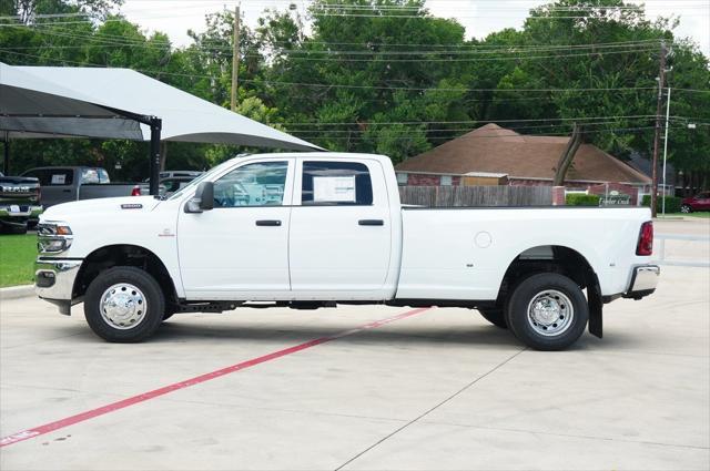 new 2025 Ram 3500 car, priced at $64,478