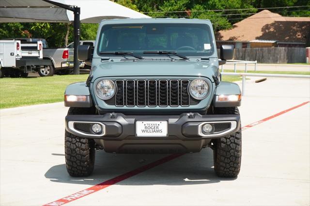 new 2025 Jeep Gladiator car, priced at $46,313