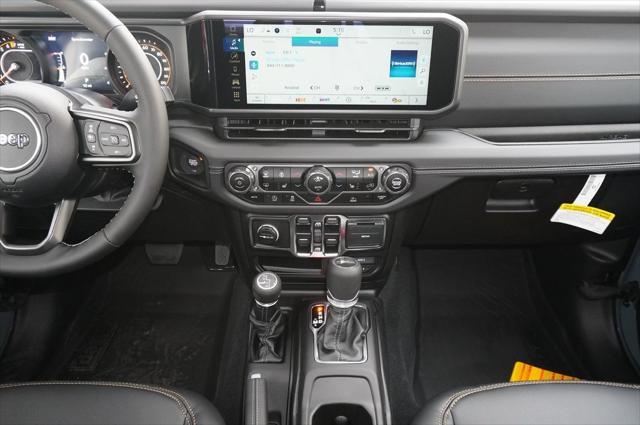 new 2025 Jeep Gladiator car, priced at $46,313