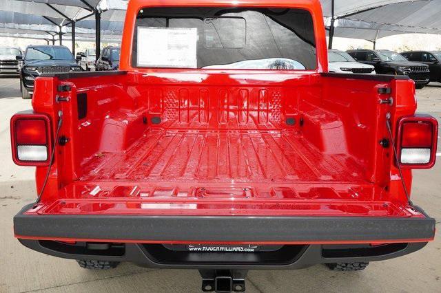 new 2025 Jeep Gladiator car, priced at $46,496