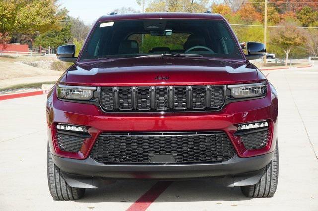 new 2025 Jeep Grand Cherokee car, priced at $48,230