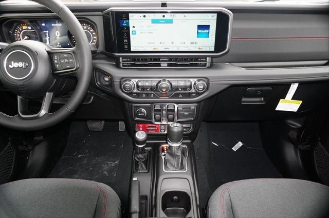 new 2025 Jeep Wrangler car, priced at $58,100