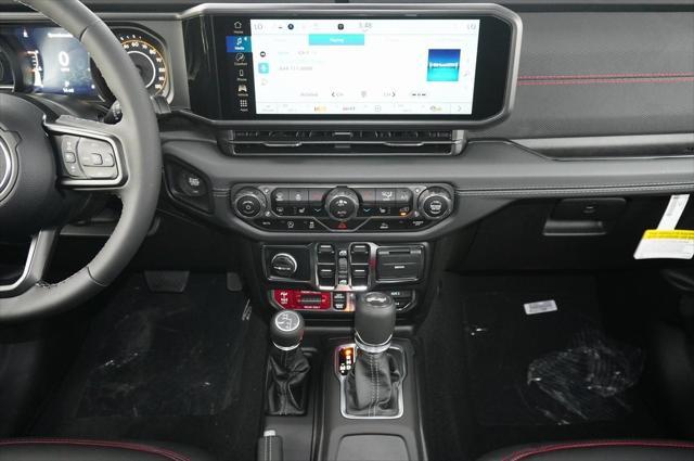 new 2025 Jeep Wrangler car, priced at $56,385