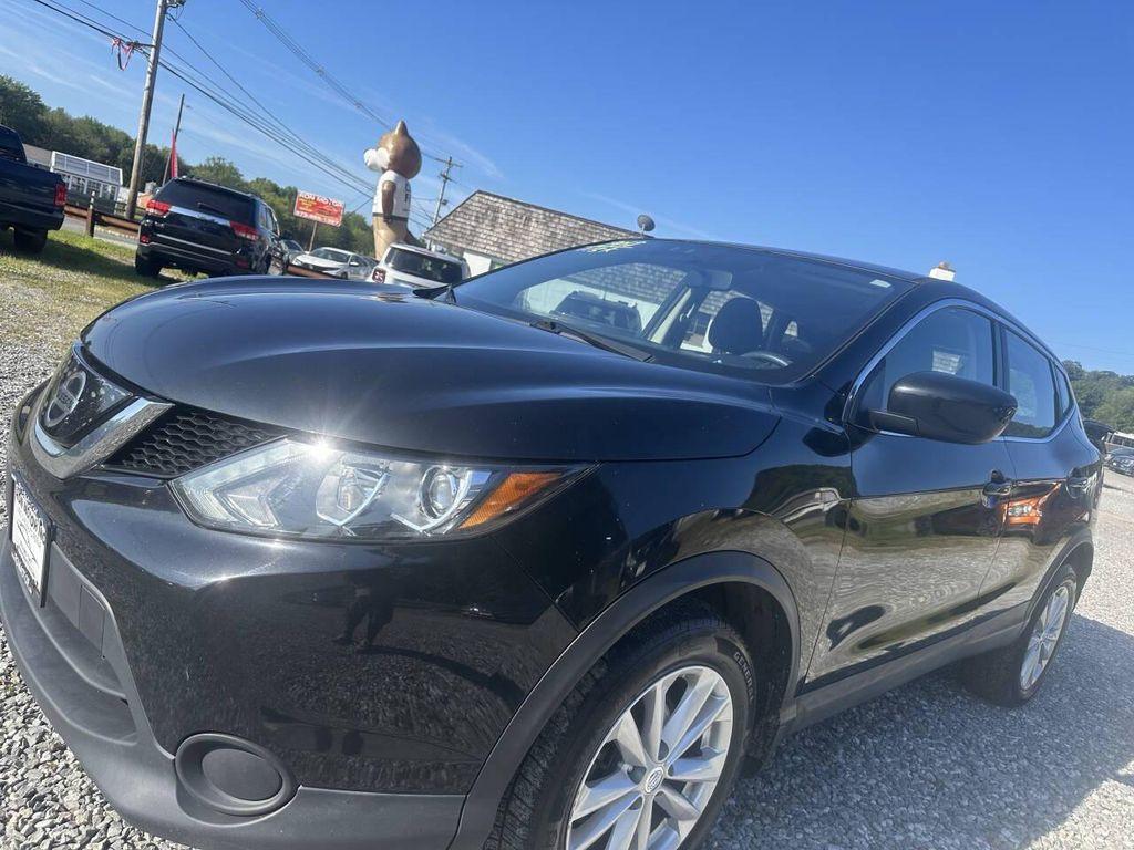 used 2018 Nissan Rogue Sport car, priced at $9,999