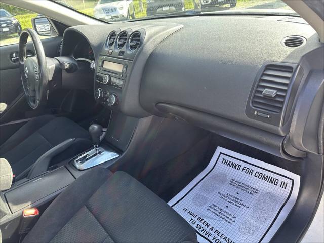 used 2010 Nissan Altima car, priced at $5,500