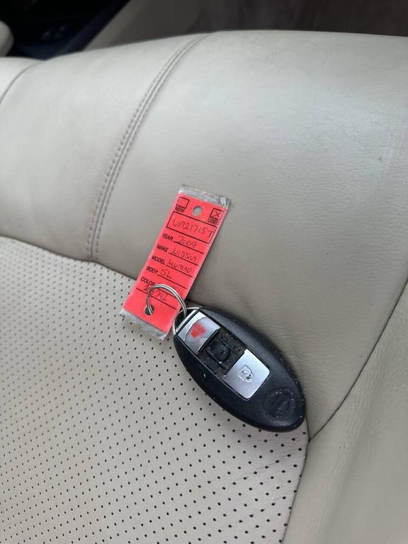used 2009 Nissan Murano car, priced at $4,500