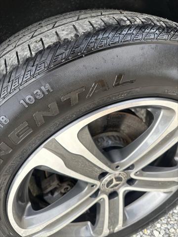 used 2019 Mercedes-Benz GLC 300 car, priced at $18,200