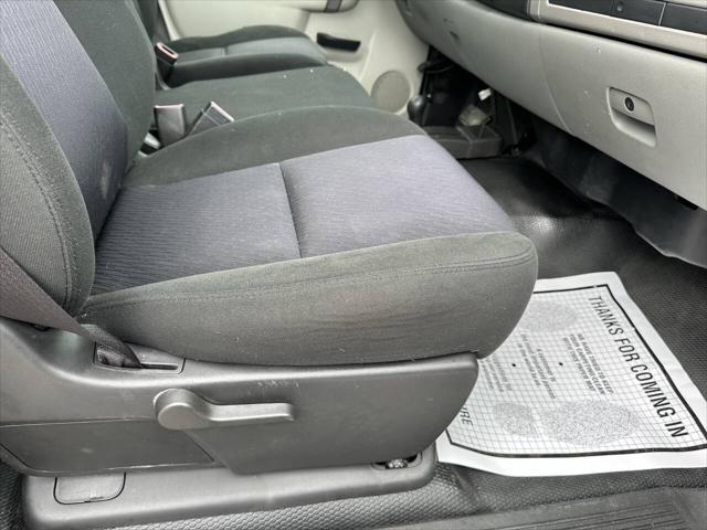 used 2013 GMC Sierra 2500 car, priced at $14,000