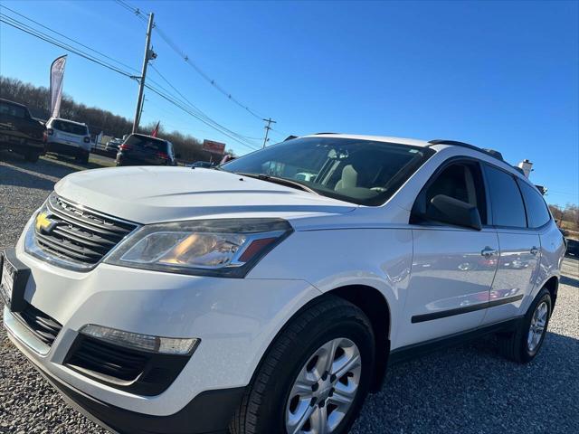 used 2016 Chevrolet Traverse car, priced at $8,000