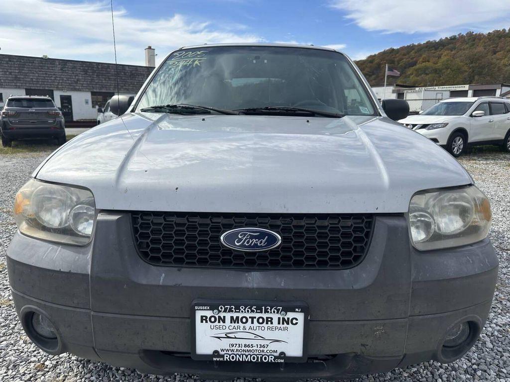 used 2005 Ford Escape Hybrid car, priced at $1,999