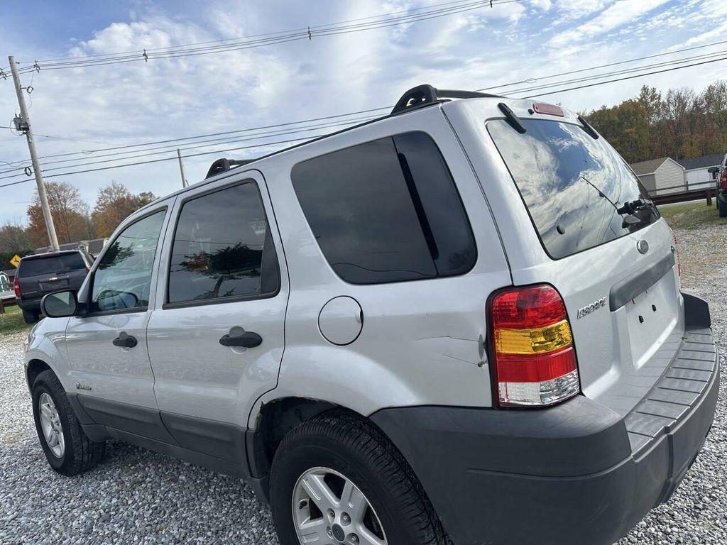 used 2005 Ford Escape Hybrid car, priced at $1,999