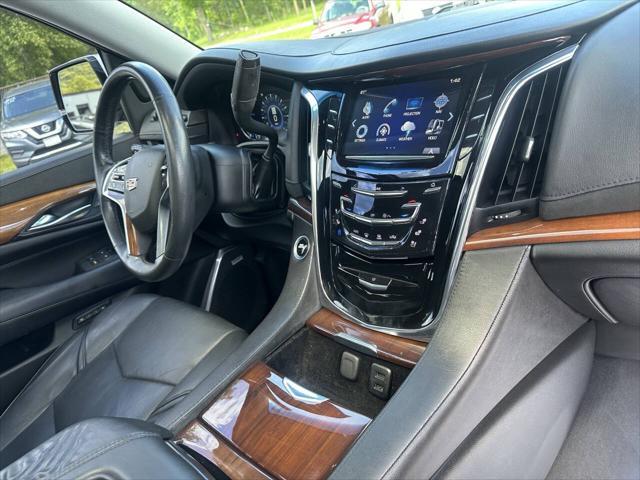 used 2017 Cadillac Escalade car, priced at $19,999