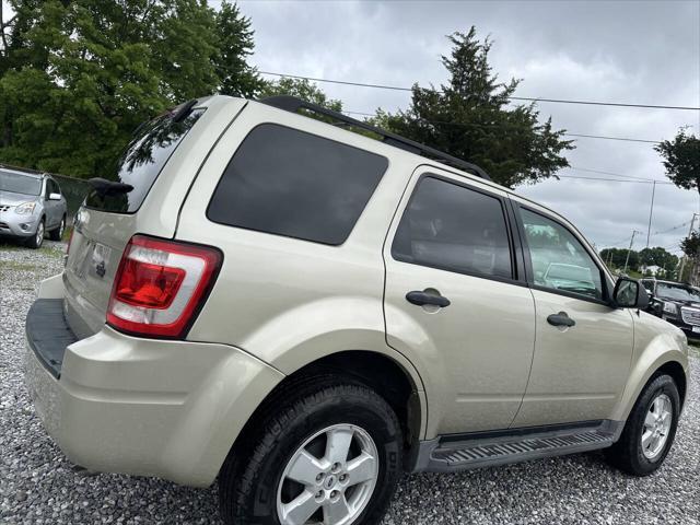 used 2010 Ford Escape car, priced at $5,599