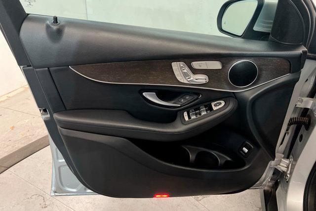 used 2020 Mercedes-Benz GLC 300 car, priced at $21,423