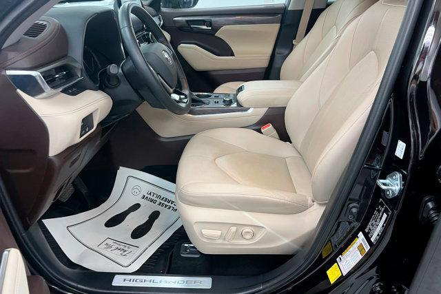 used 2021 Toyota Highlander car, priced at $39,069