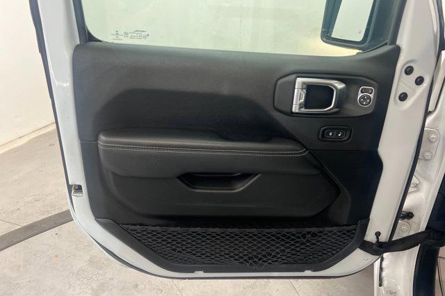 used 2023 Jeep Gladiator car, priced at $29,353