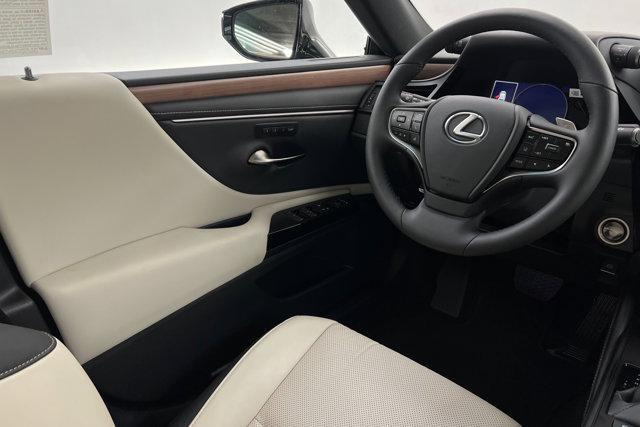 used 2025 Lexus ES 300h car, priced at $51,591