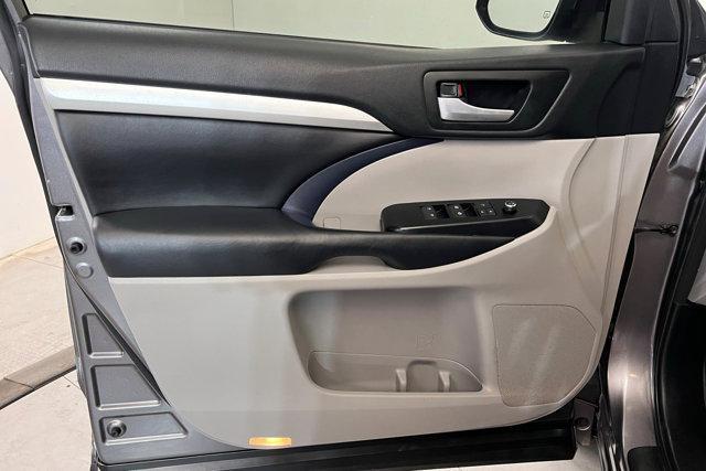 used 2018 Toyota Highlander car, priced at $19,191