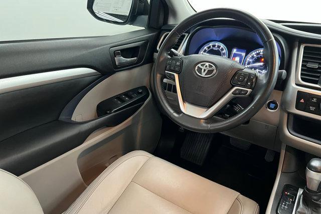 used 2018 Toyota Highlander car, priced at $19,191