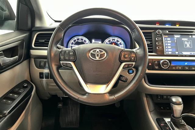 used 2018 Toyota Highlander car, priced at $19,191