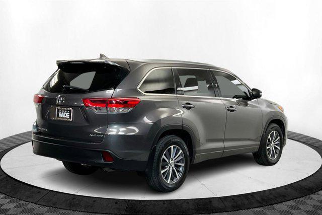 used 2018 Toyota Highlander car, priced at $19,191