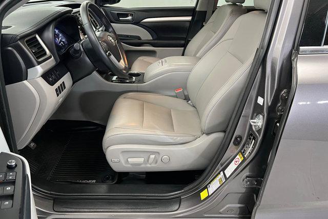 used 2018 Toyota Highlander car, priced at $19,191