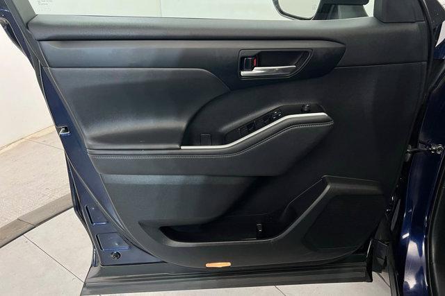 used 2021 Toyota Highlander car, priced at $36,842