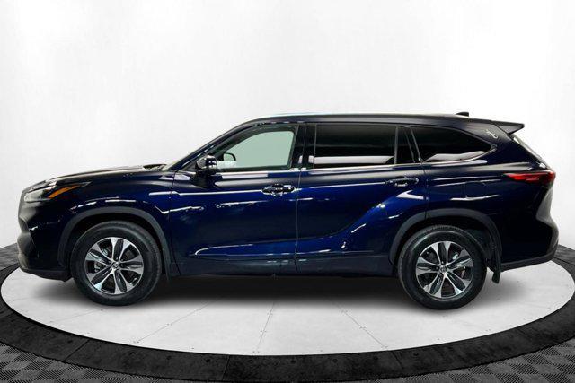 used 2021 Toyota Highlander car, priced at $36,842
